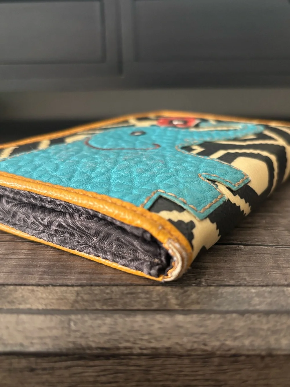 Relic zip wallet